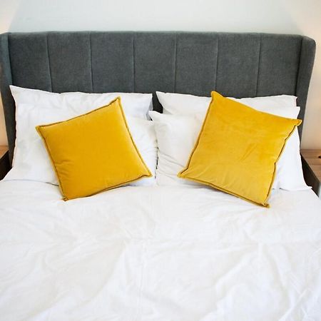 Beautifully Renovated Apartment -Central 爱丁堡 外观 照片