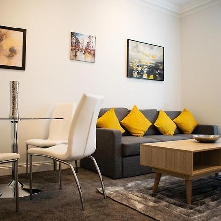 Beautifully Renovated Apartment -Central 爱丁堡 外观 照片